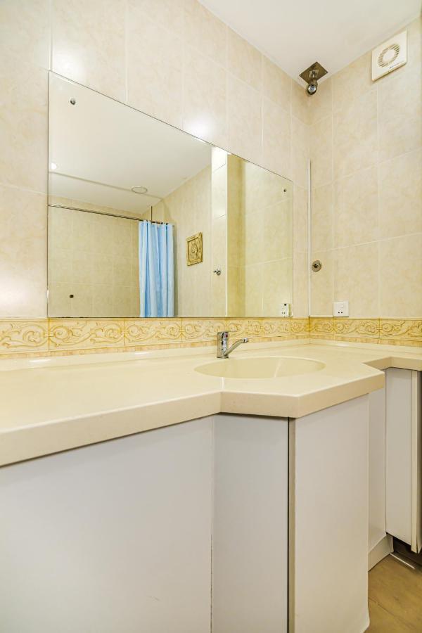 Targovu Nizami Street 4 Room Баку Экстерьер фото