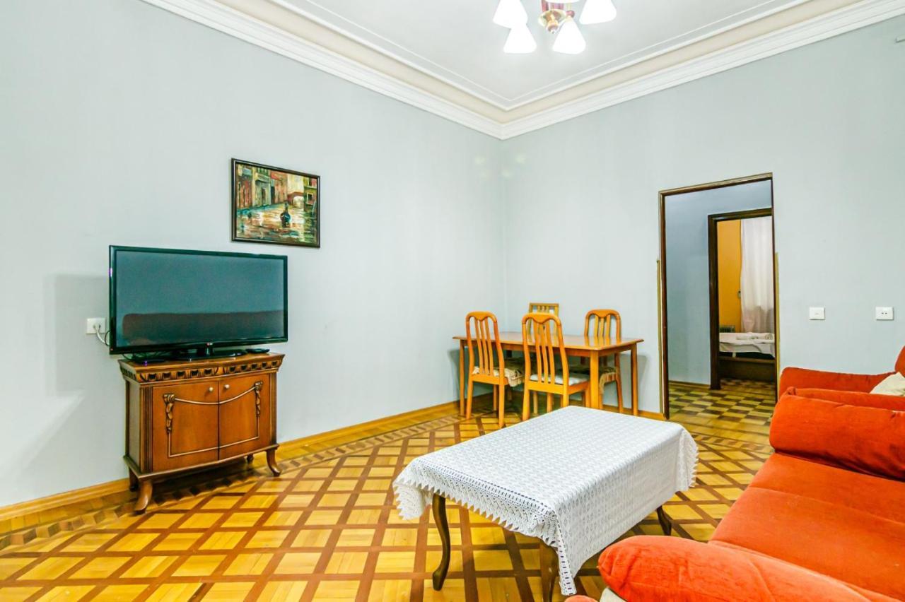 Targovu Nizami Street 4 Room Баку Экстерьер фото